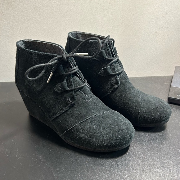 TOMS Black Kala Suede Booties - Picture 3 of 7